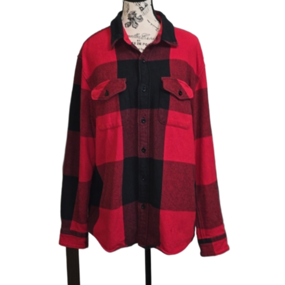 EUC AMERICAN EAGLE BUTTON DOWN TOP - Picture 1 of 15